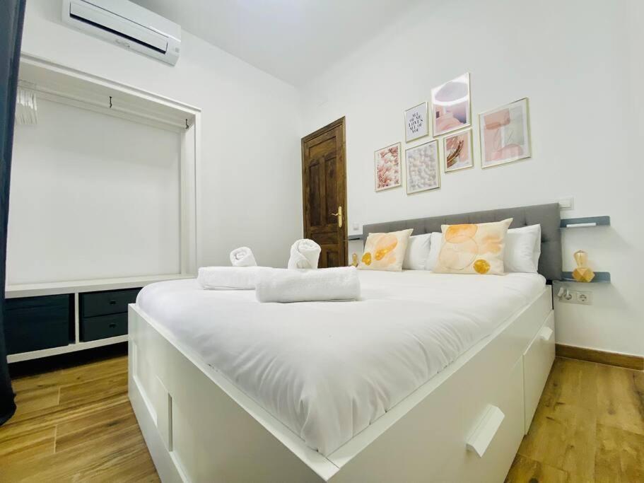 Style & Design Flat In The Center Of Madrid Lejlighed Eksteriør billede
